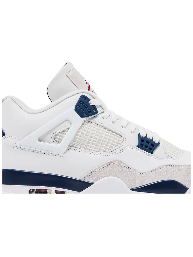 Кроссовки Air Jordan 4 Retro SP x Nike SB «Navy» — изображение 2 из 4, темно-синий