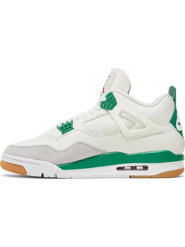 Кроссовки Nike SB x Air Jordan 4 Retro SP — изображение 3 из 10, белый