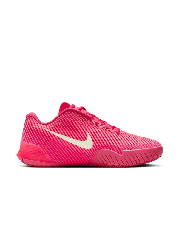 Кроссовки Court Air Zoom Vapor 11 HC Nike — изображение 2 из 4, розовый//белый