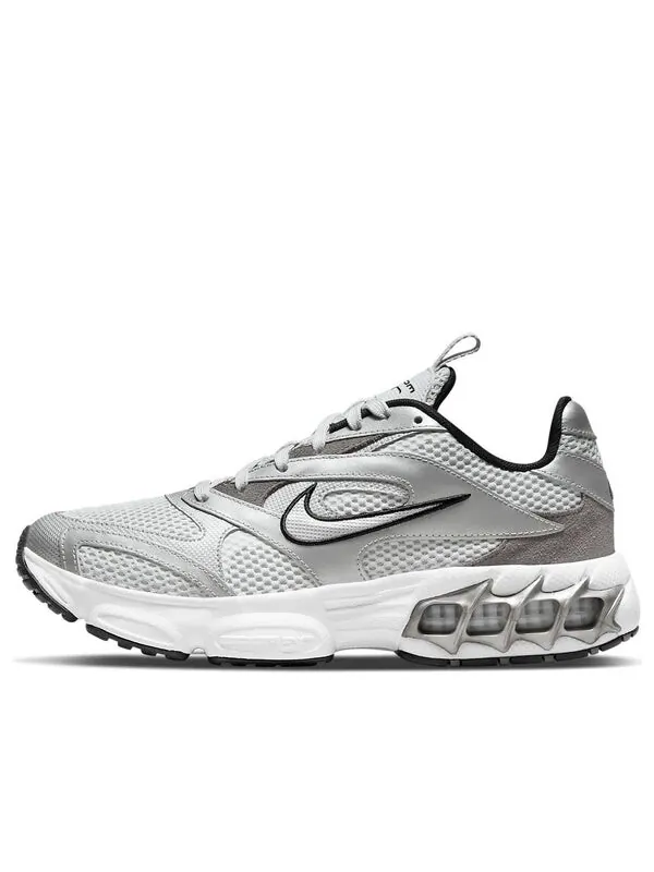 Кроссовки Zoom Air Fire Low Top серебристые Nike — изображение 1 из 4, серебристый/белый