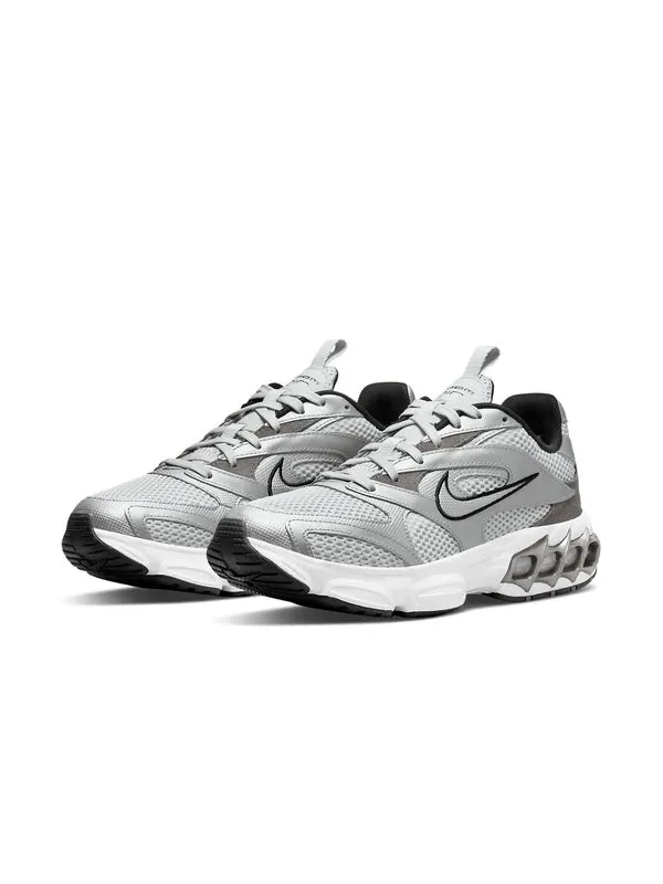 Кроссовки Zoom Air Fire Low Top серебристые Nike — изображение 3 из 4, серебристый/белый