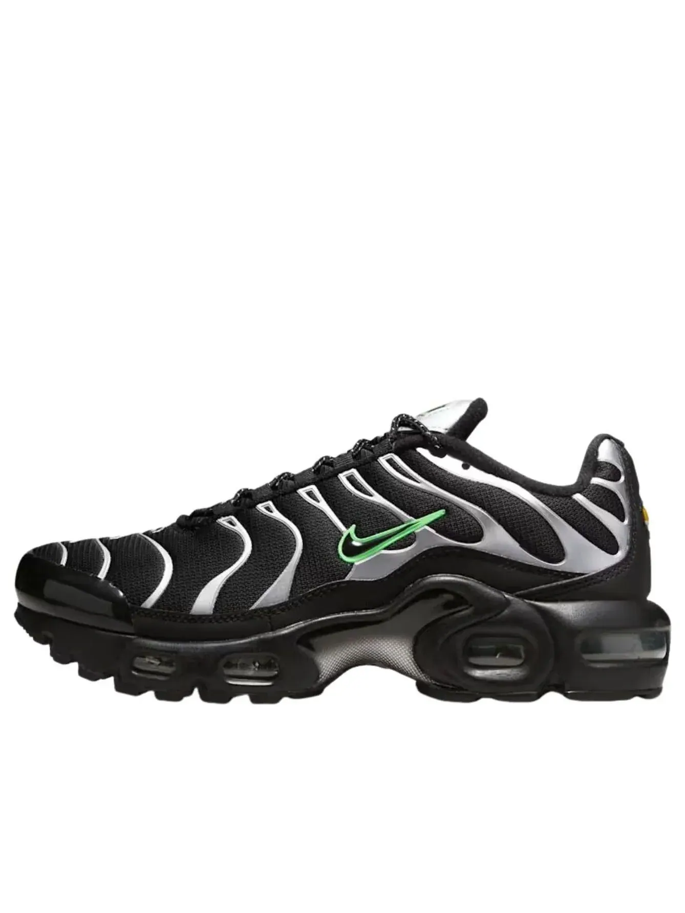 Кроссовки (GS) Nike Air Max Plus 'Black Green Strike Metallic Silver' — изображение 1 из 6, черный