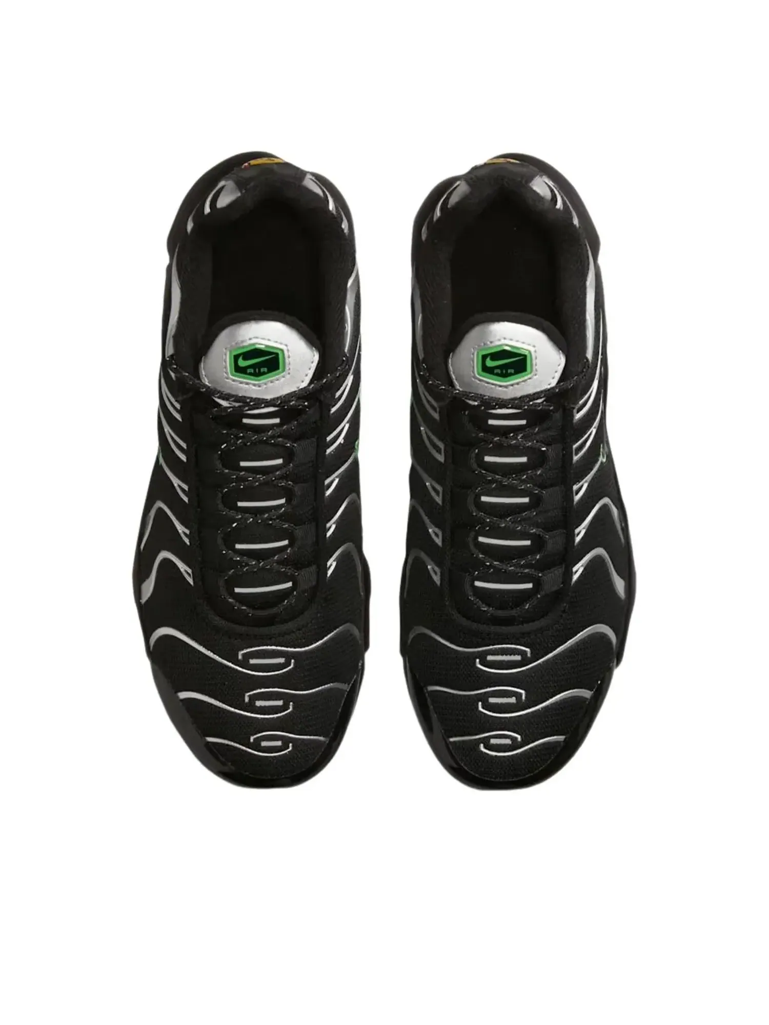 Кроссовки (GS) Nike Air Max Plus 'Black Green Strike Metallic Silver' — изображение 3 из 6, черный