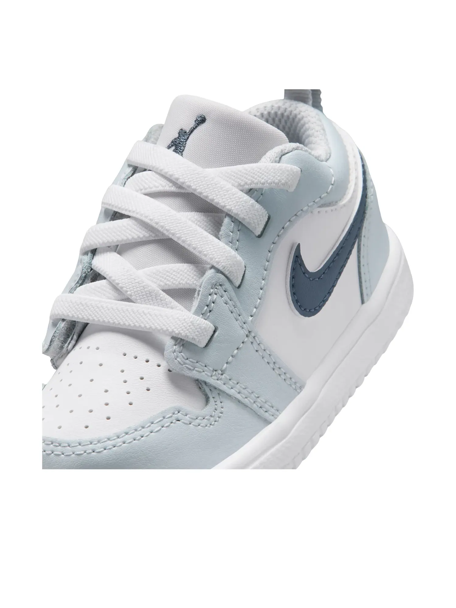 Детские кроссовки с закрытой шнуровкой Air Jordan 1 Low ALT — изображение 6 из 7, белый