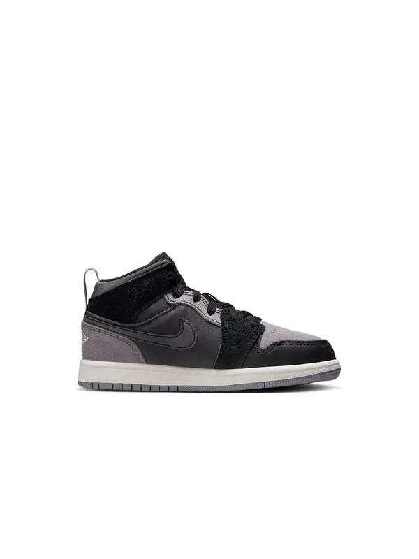 Кроссовки 1 средний размер Air Jordan — изображение 2 из 4