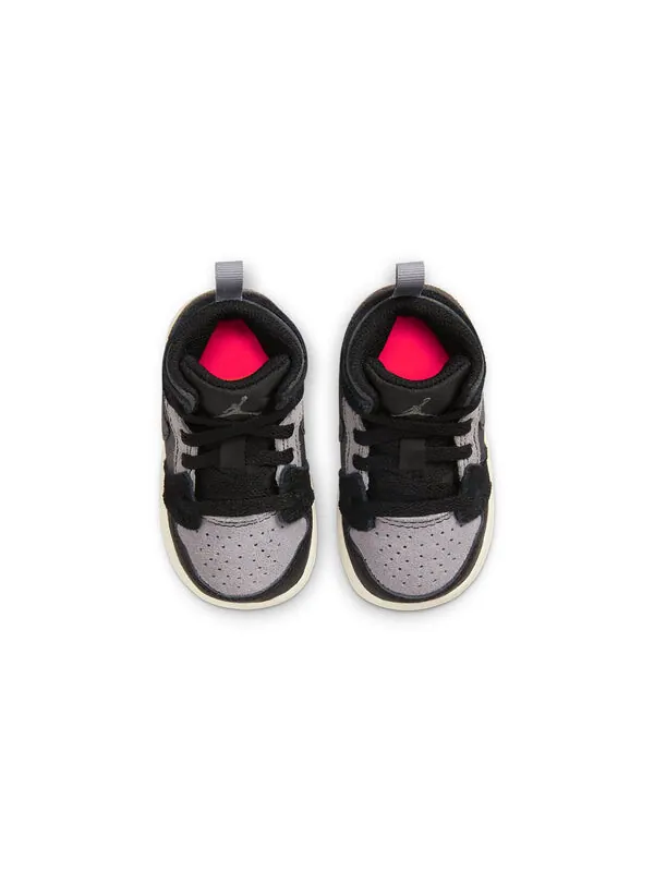 Кроссовки 1 mid se craft Air Jordan — изображение 4 из 4