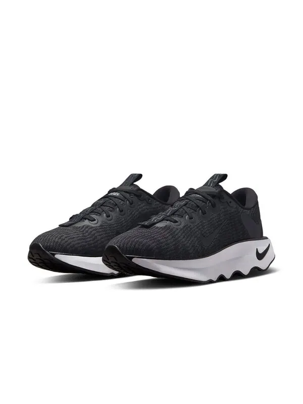 Кроссовки мотив Nike — изображение 4 из 4, черный/белый