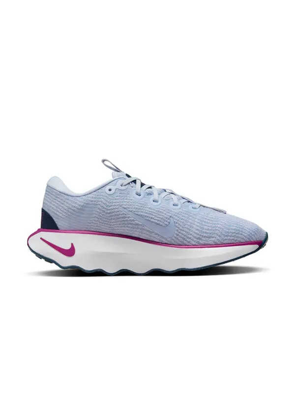 Кроссовки motiva 'football grey hot fuchsia navy' Nike — изображение 2 из 4, серый//темно-синий/серый