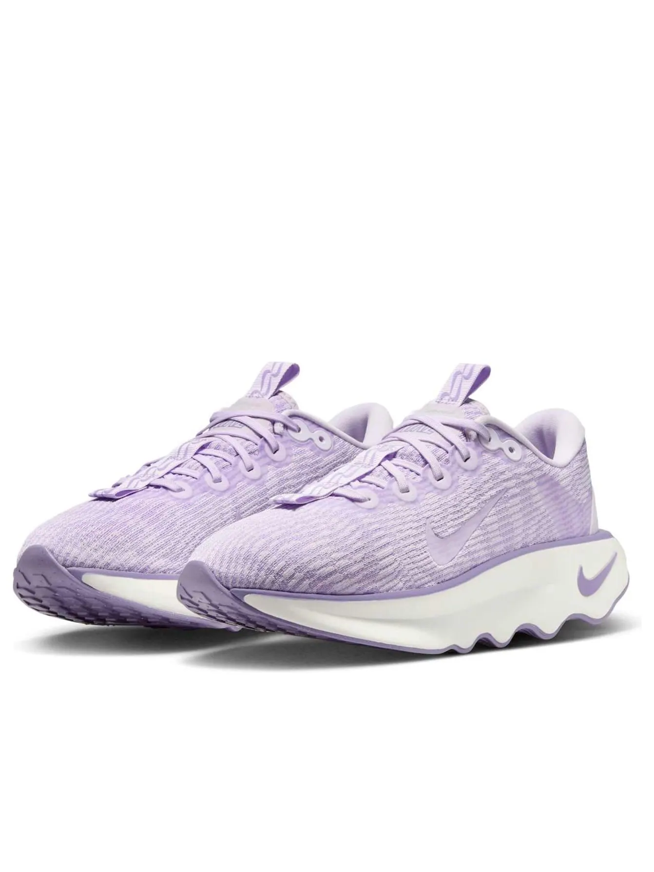 Кроссовки (WMNS) Nike Motiva 'Barely Grape' — изображение 4 из 6, фиолетовый