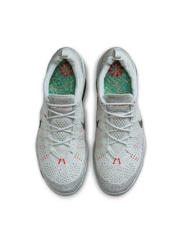 Кроссовки air vapormax 2023 flyknit 'light silver picante red smoke grey' Nike — изображение 4 из 4