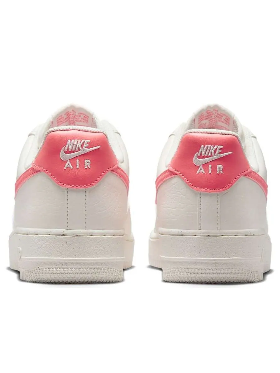 Кроссовки (WMNS) Nike Air Force 1 '07 Next Nature 'Sail Hot Lava' — изображение 5 из 6, бежевый
