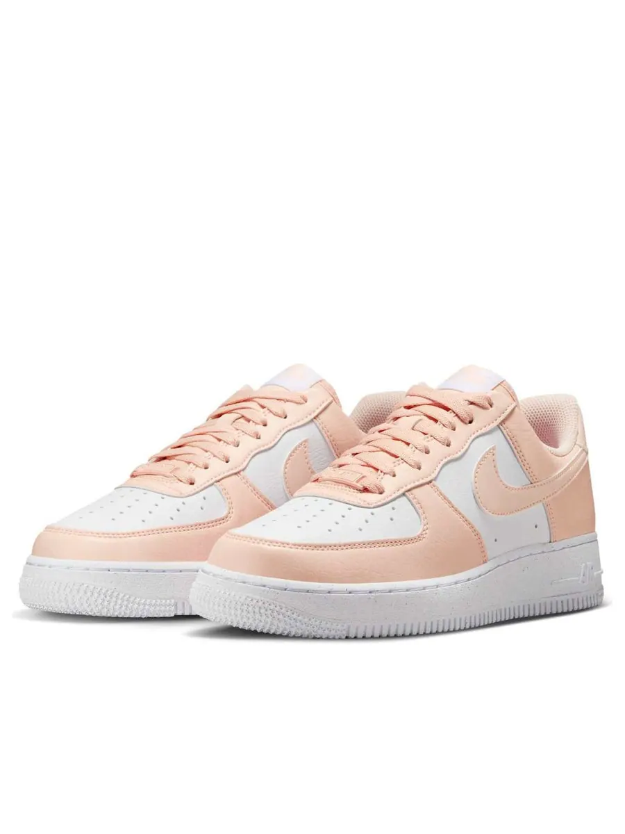 Кроссовки (WMNS) Nike Air Force 1 '07 Next Nature 'White Washed Coral' — изображение 3 из 6, белый