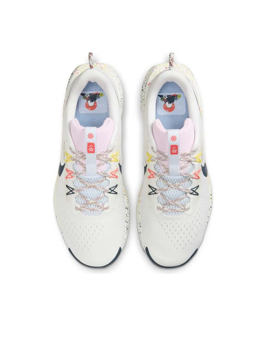 Кроссовки Nike React Pegasus Trail 5 'Summit White Armory Navy' — изображение 4 из 6, бежевый