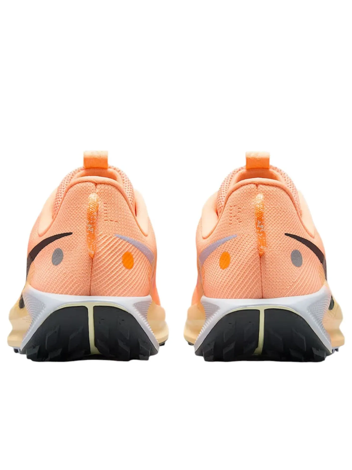 Кроссовки (WMNS) Nike Pegasus Trail 5 'Pulse Orange Phantom Gypsum Black' — изображение 4 из 6, оранжевый