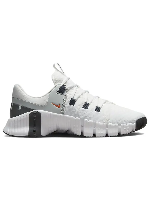 Кроссовки Nike Free Metcon 5 'White Bright Mandarin' — изображение 2 из 4
