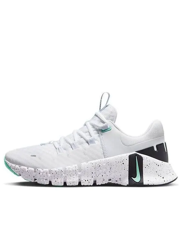 Кроссовки (WMNS) Nike Free Metcon 5 'White Emerald Rise Black' — изображение 1 из 4, белый/-черный