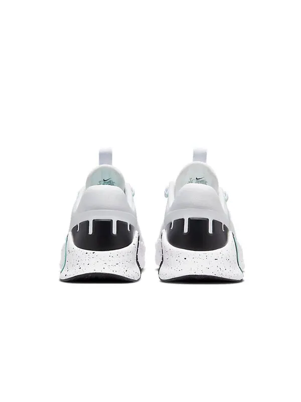 Кроссовки (WMNS) Nike Free Metcon 5 'White Emerald Rise Black' — изображение 4 из 4, белый/-черный