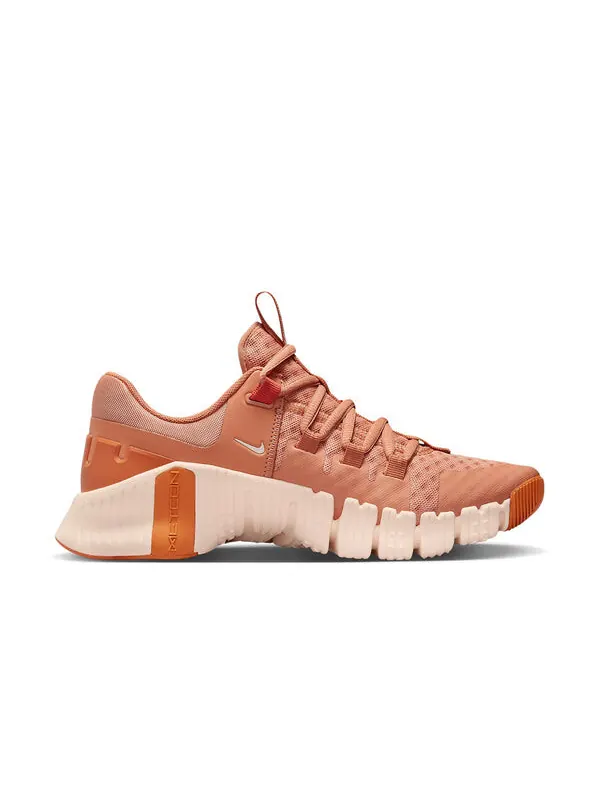 Кроссовки Nike Metcon 5 — изображение 2 из 4, коричневый///оранжевый