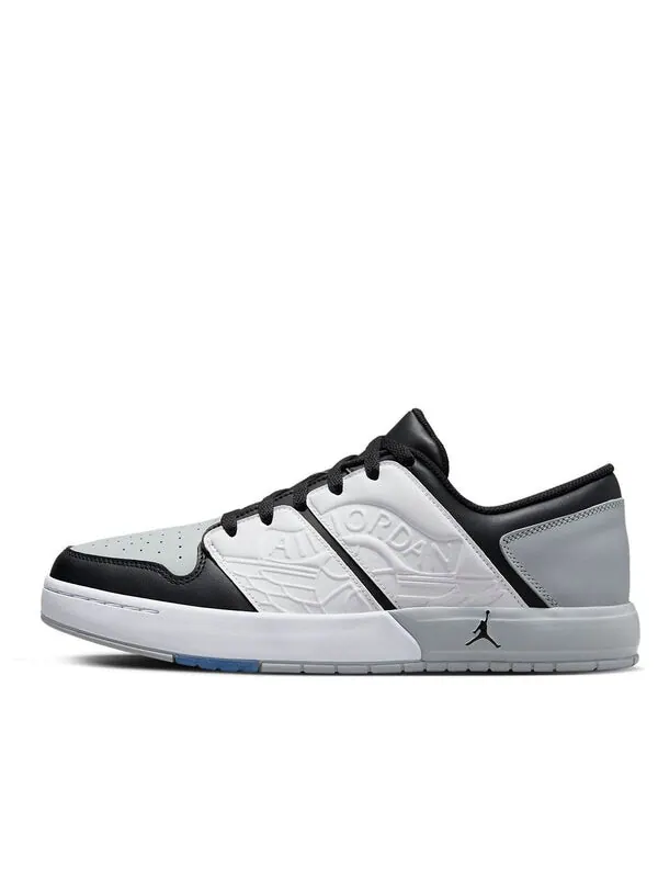 Кроссовки nu retro 1 low Air Jordan — изображение 1 из 4