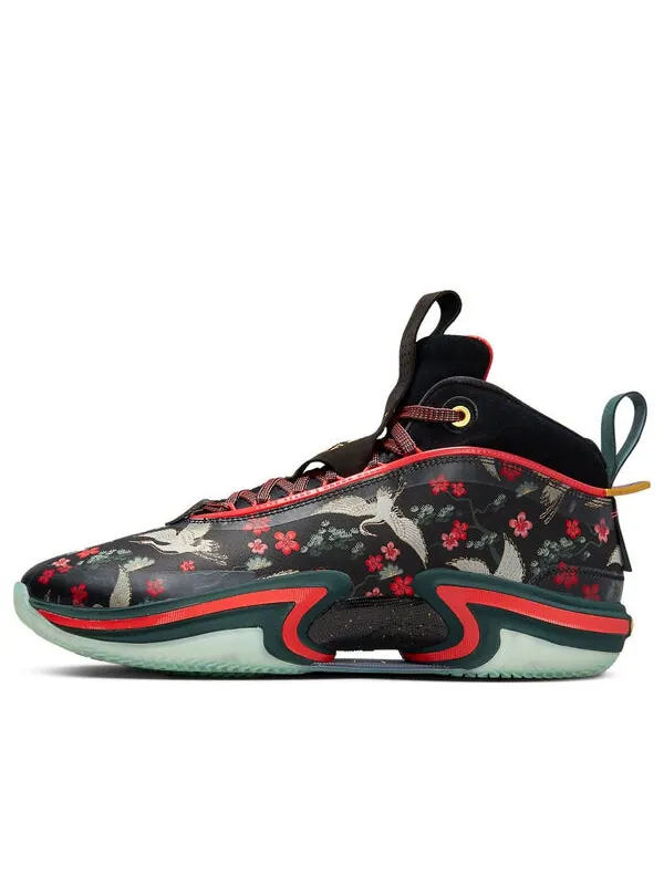 Кроссовки руи хачимура x 36 Air Jordan — изображение 1 из 4, черный