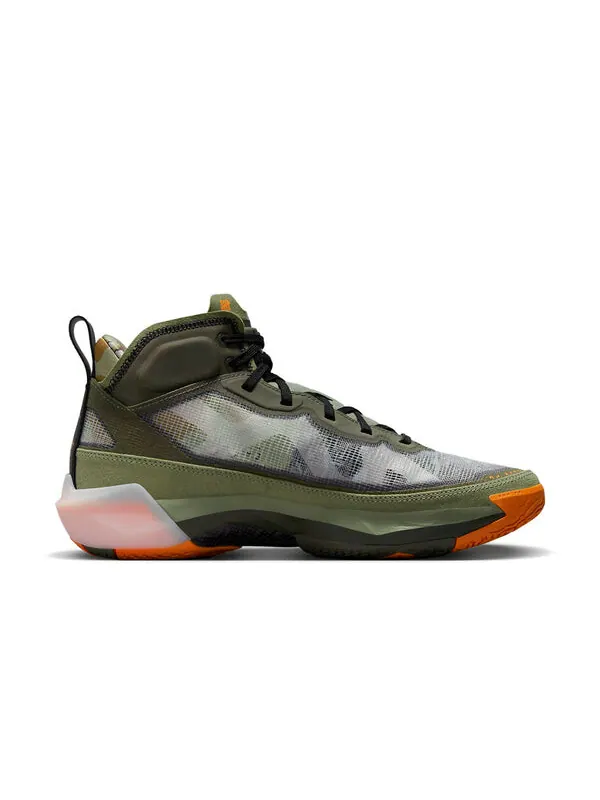 Кроссовки Undefeated x 37 sp Air Jordan — изображение 2 из 4, оливковый/оранжевый/хаки