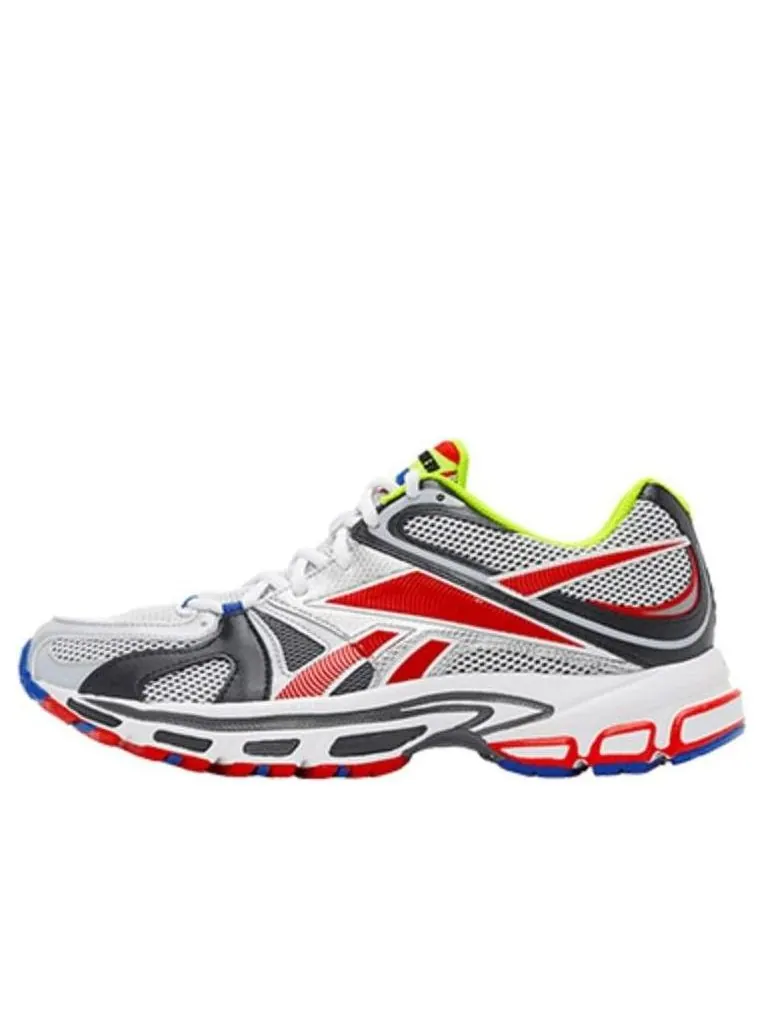 Беговые кроссовки Reebok Spike Runner 200 x Vetements — изображение 1 из 2, красный