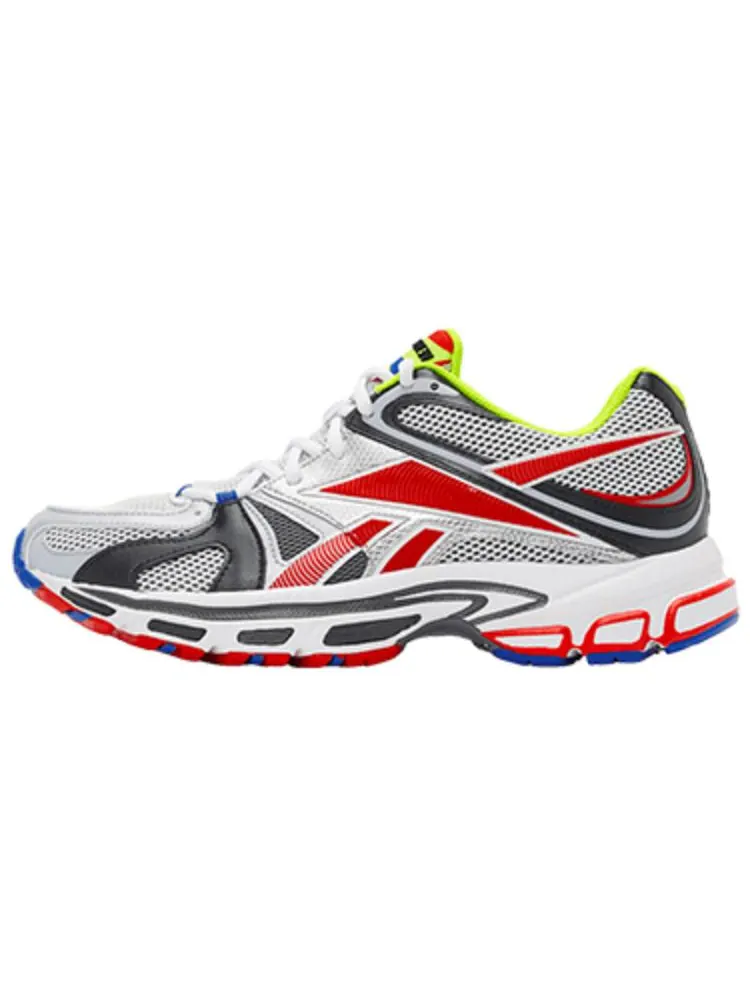 Беговые кроссовки Reebok Spike Runner 200 x Vetements — изображение 2 из 2, красный