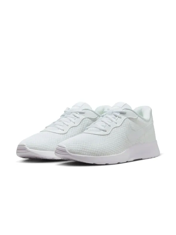 Кроссовки tanjun flyease 'white' Nike — изображение 2 из 4, белый