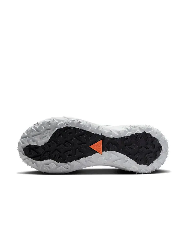 Кроссовки acg mountain fly 2 low 'white bright mandarin' Nike — изображение 2 из 4, черный/белый/яркий