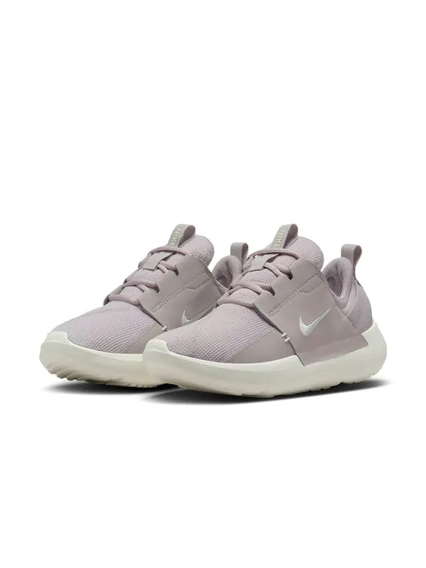 Кроссовки e series реклама Nike — изображение 3 из 4