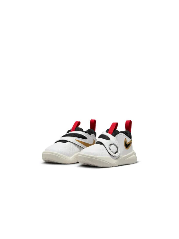Кроссовки team hustle d 11 'white metallic gold university red black' Nike — изображение 3 из 4