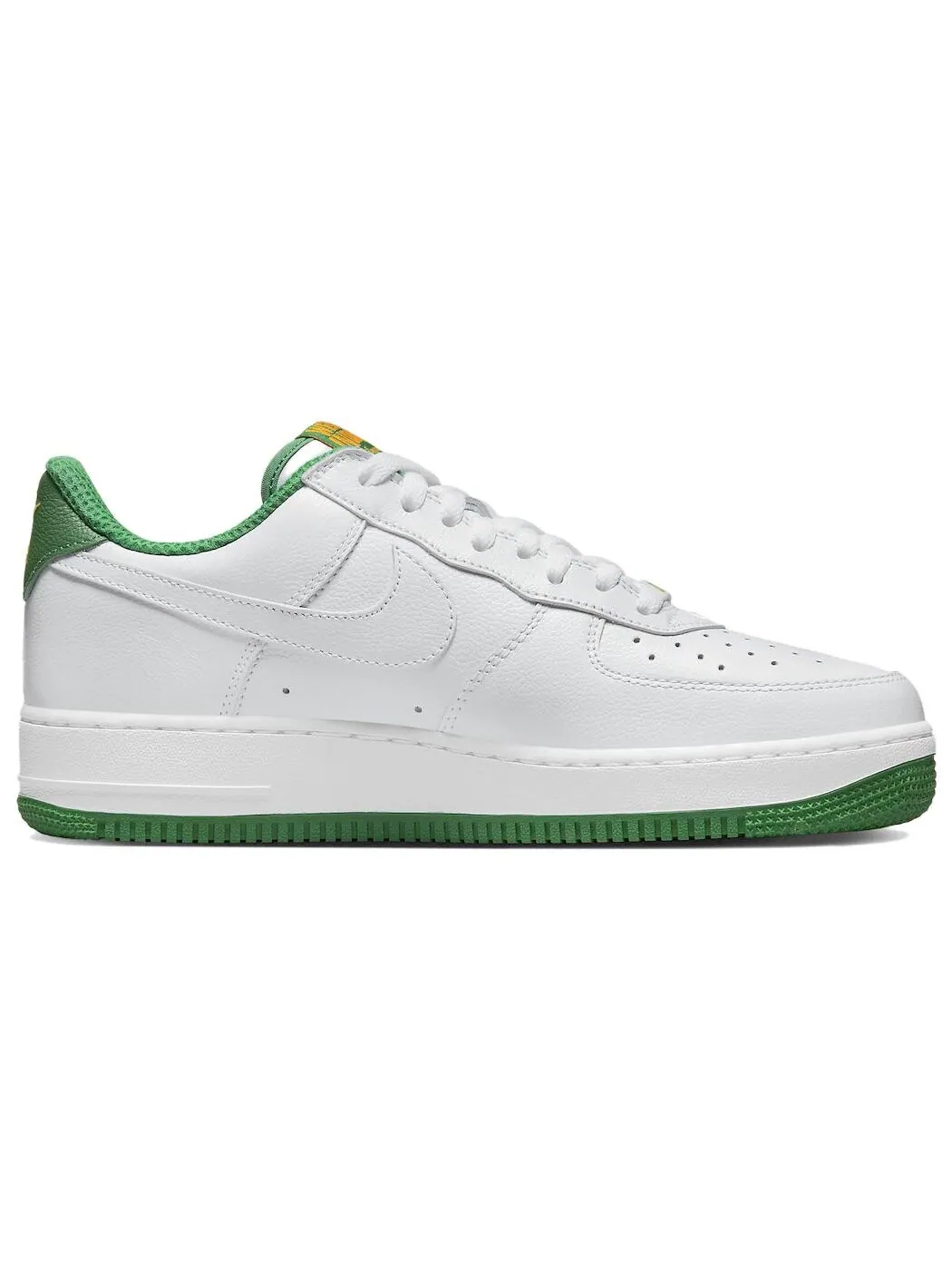 Кроссовки Nike Air Force 1 Low Retro QS (2022) Бело-зеленые — изображение 2 из 4, белый/зеленый