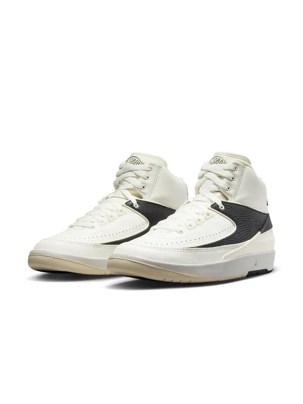 Кроссовки (WMNS) Air Jordan 2 'Sail' — изображение 2 из 4, черный