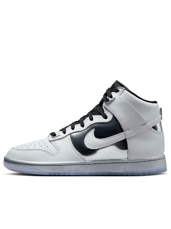 Кроссовки данк высокие Nike — изображение 1 из 4