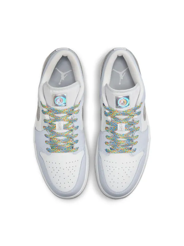 Кроссовки 1 low se Air Jordan — изображение 4 из 4, белый/серебристый