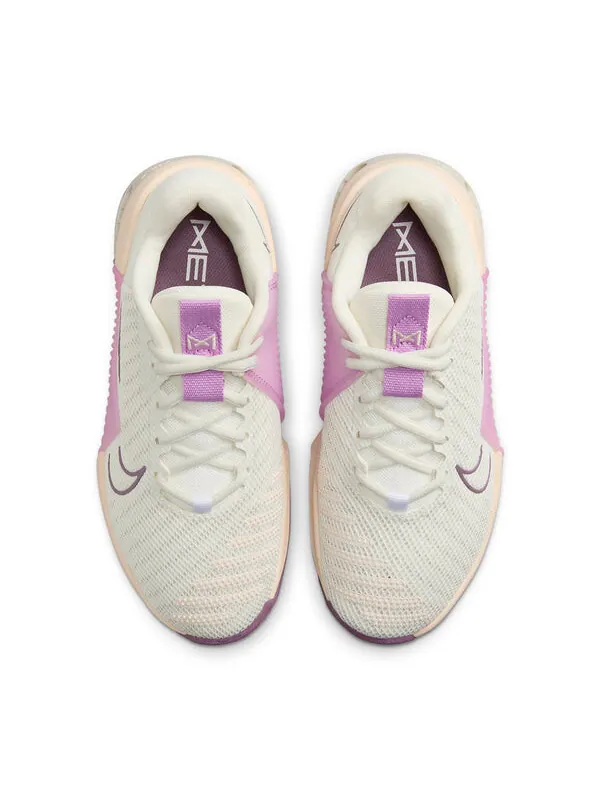 Кроссовки metcon 9 'sail violet dust' Nike — изображение 3 из 4, белый---фиолетовый