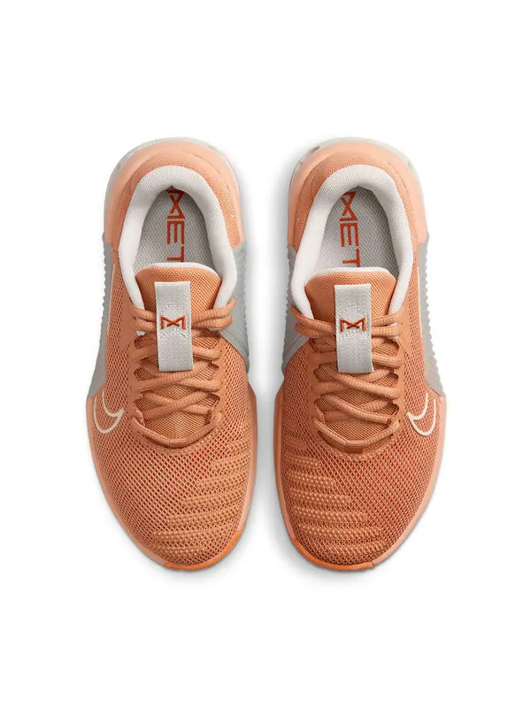 Кроссовки меткон 9 Nike — изображение 3 из 4, коричневый/--зеленый