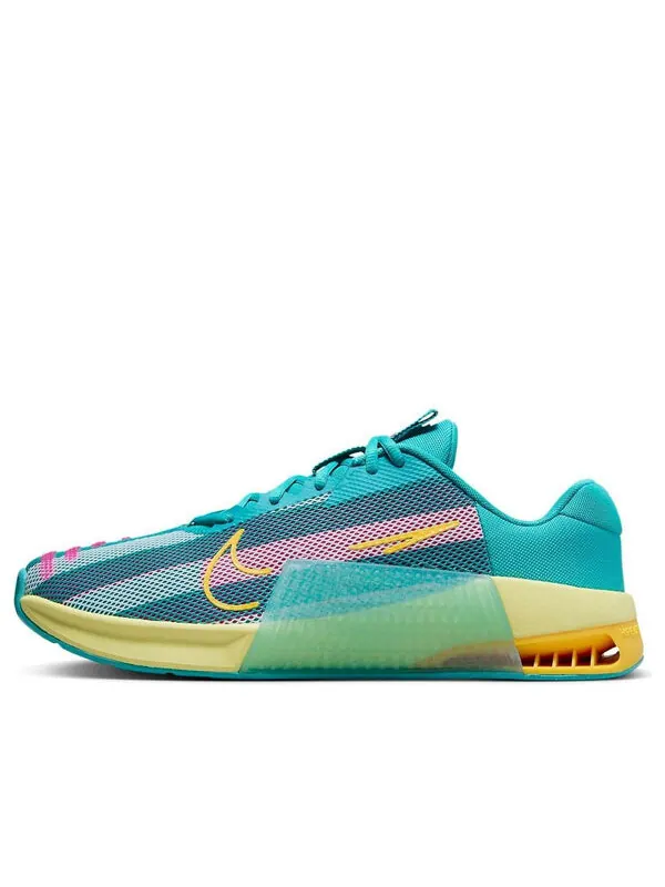 Кроссовки metcon 9 amp 'dusty cactus' Nike — изображение 1 из 4, розовый/синий