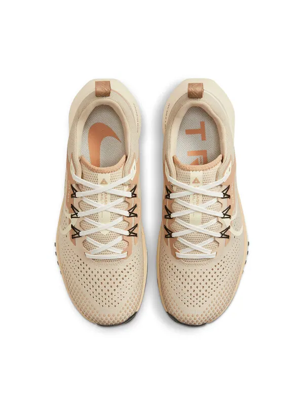 Кроссовки react pegasus trail 4 'sanddrift' Nike — изображение 4 из 4, бежевый