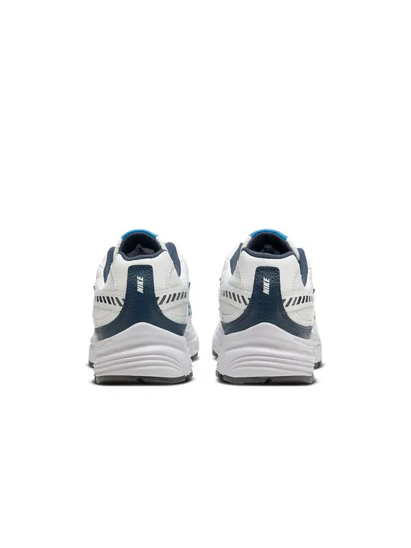 Инициатор кроссовок Nike — изображение 4 из 4, белый/глубокий/белый