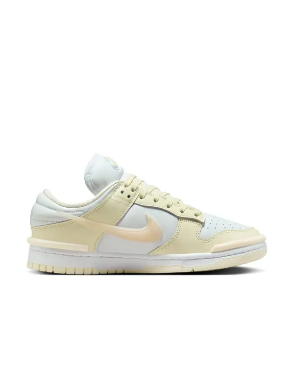 Кроссовки dunk low twist 'coconut milk guava ice' Nike — изображение 2 из 4, белый