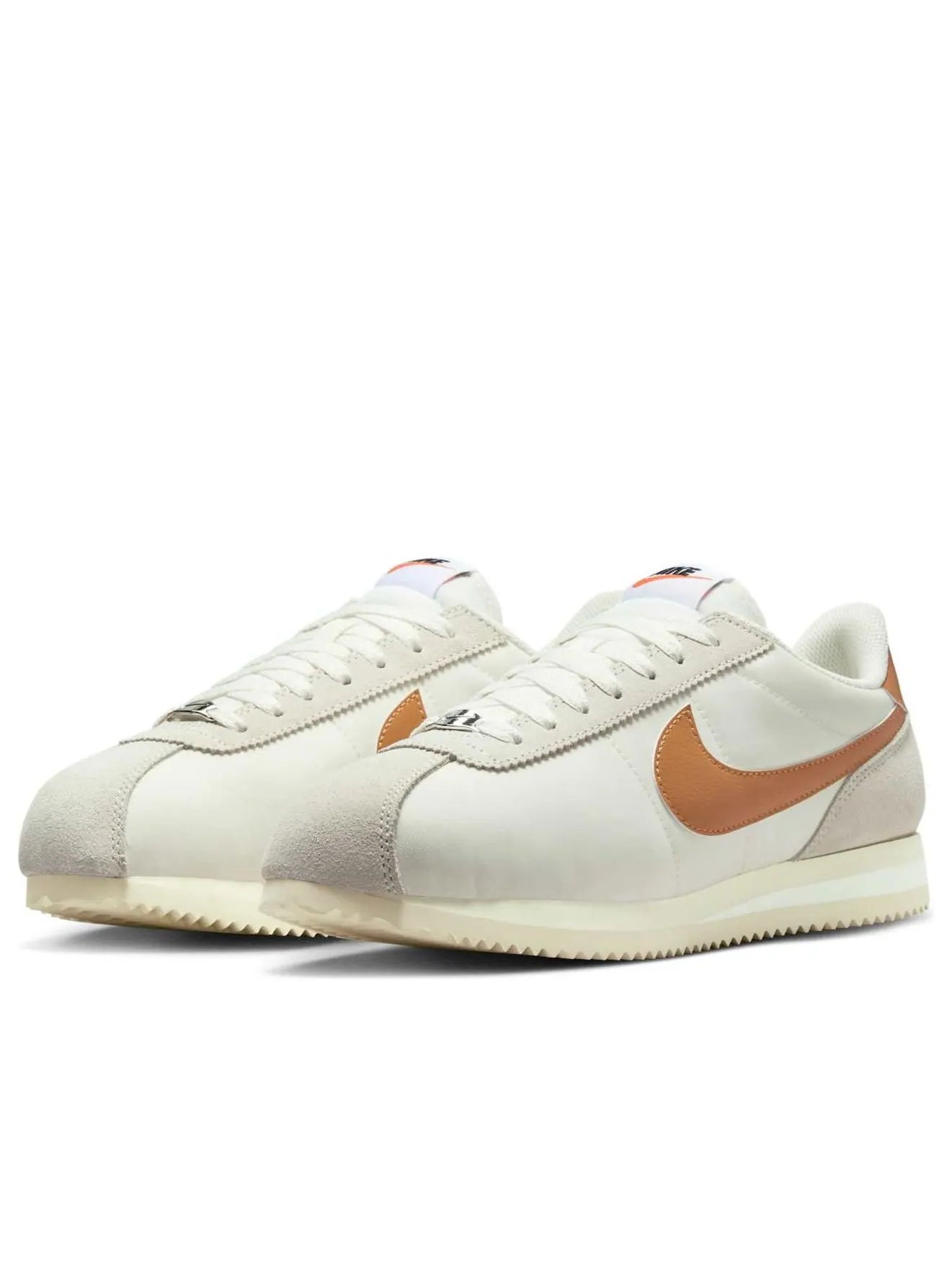 Кроссовки (WMNS) Nike Cortez Textile 'Sail Alabaster' — изображение 4 из 6, белый