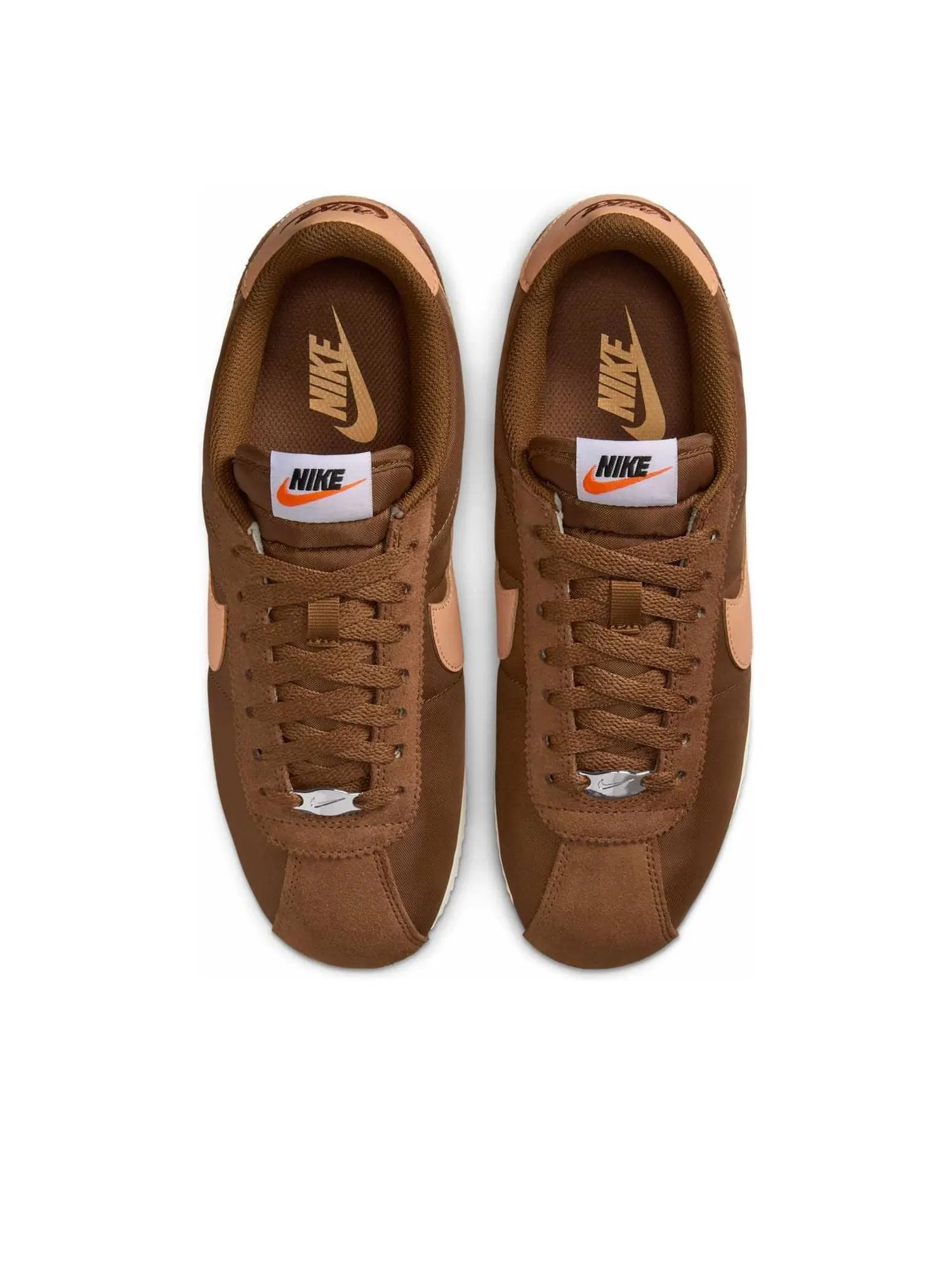 Кроссовки (WMNS) Nike Cortez Textile 'Light British Tan' — изображение 2 из 6, коричневый