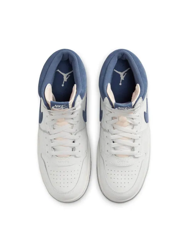 Кроссовки воздушный корабль Air Jordan — изображение 4 из 4, белый/синий