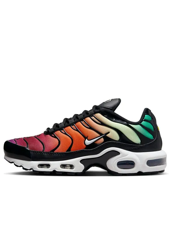 Кроссовки air max plus Nike — изображение 1 из 4, черный//красный/белый