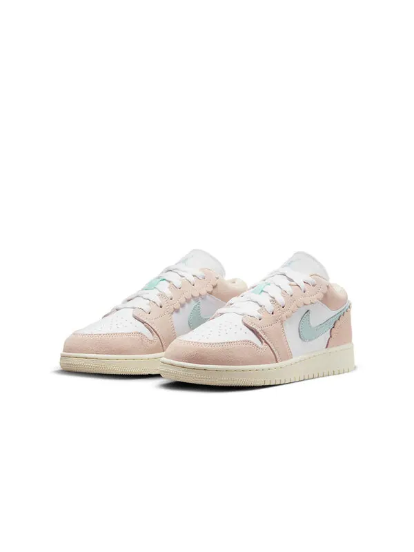 Кроссовки 1 low gs 'guava ice jade' Air Jordan — изображение 3 из 4, белый