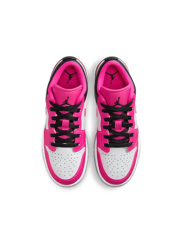 Кроссовки (GS) Air Jordan 1 Low 'Fierce Pink' — изображение 3 из 4, розовый/черный/белый