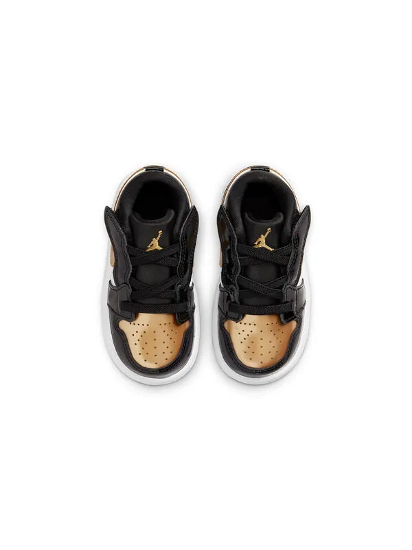 Кроссовки 1 low alt se Air Jordan — изображение 4 из 4, золотистый