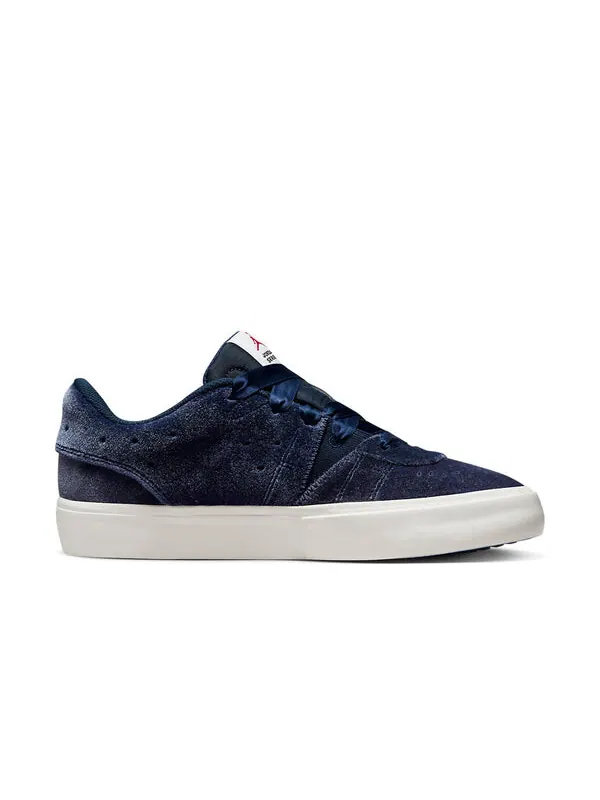 Кроссовки серия.05 se Air Jordan — изображение 2 из 4