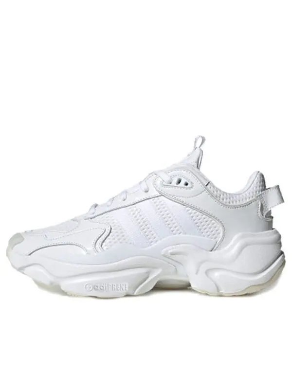 Массивные кроссовки magmur runner Adidas — изображение 1 из 4, белый